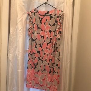Causal dress